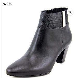 Alfani Women's Palessa Round Toe Leather Ankle Boot (7.5 B(M) US, Black)